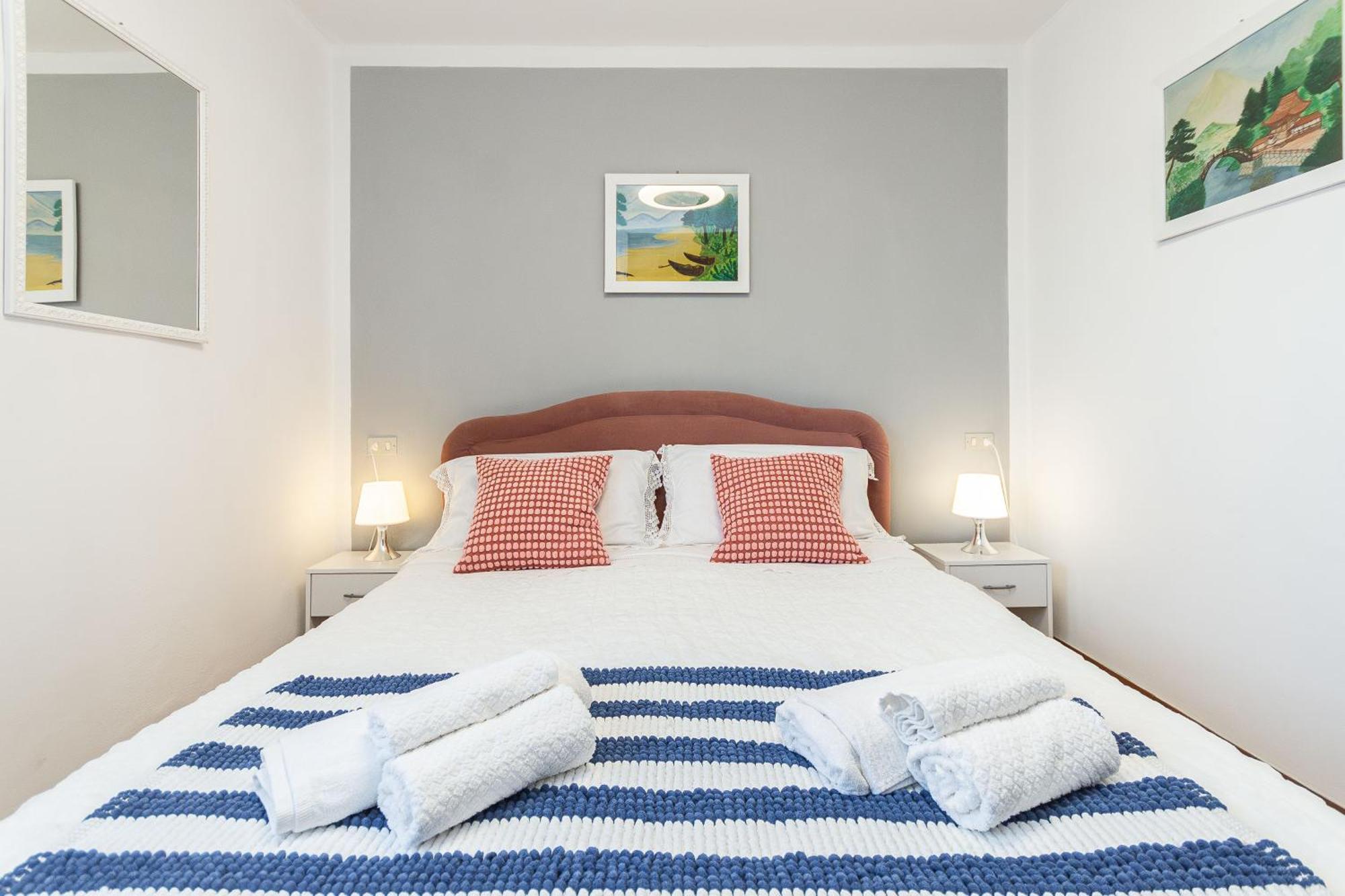 C22 Beachfront Villa - Spa Bath, Pool, Private Beach, Parking Free Marina dʼMarina dʼAndora 외부 사진